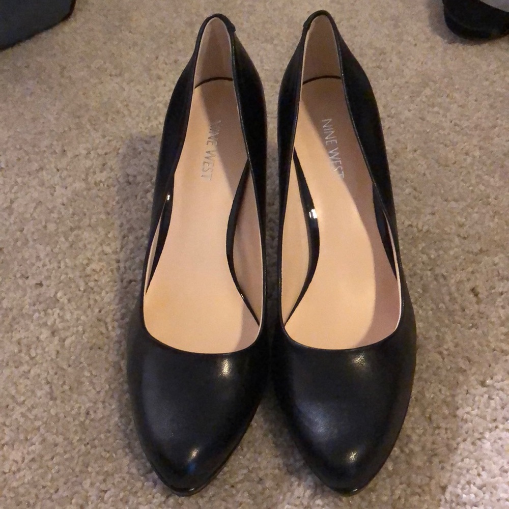 Leather Nine West Heels